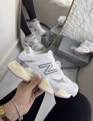 New Balance 9060 BRANCO ROSA 02